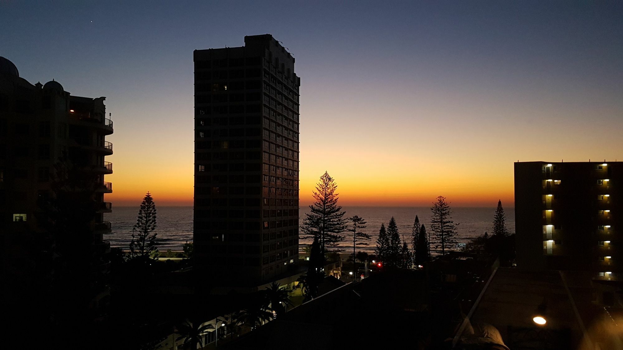 Ferienwohnung Monte Carlo Surfers Paradise Exterior foto